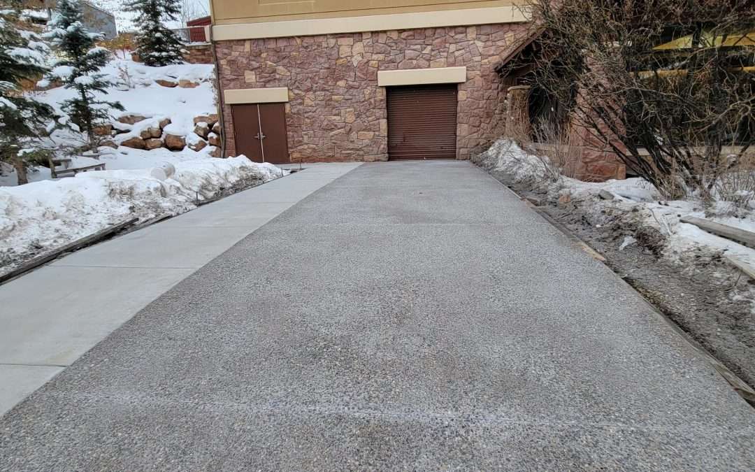 Grand Summit Driveway Photos